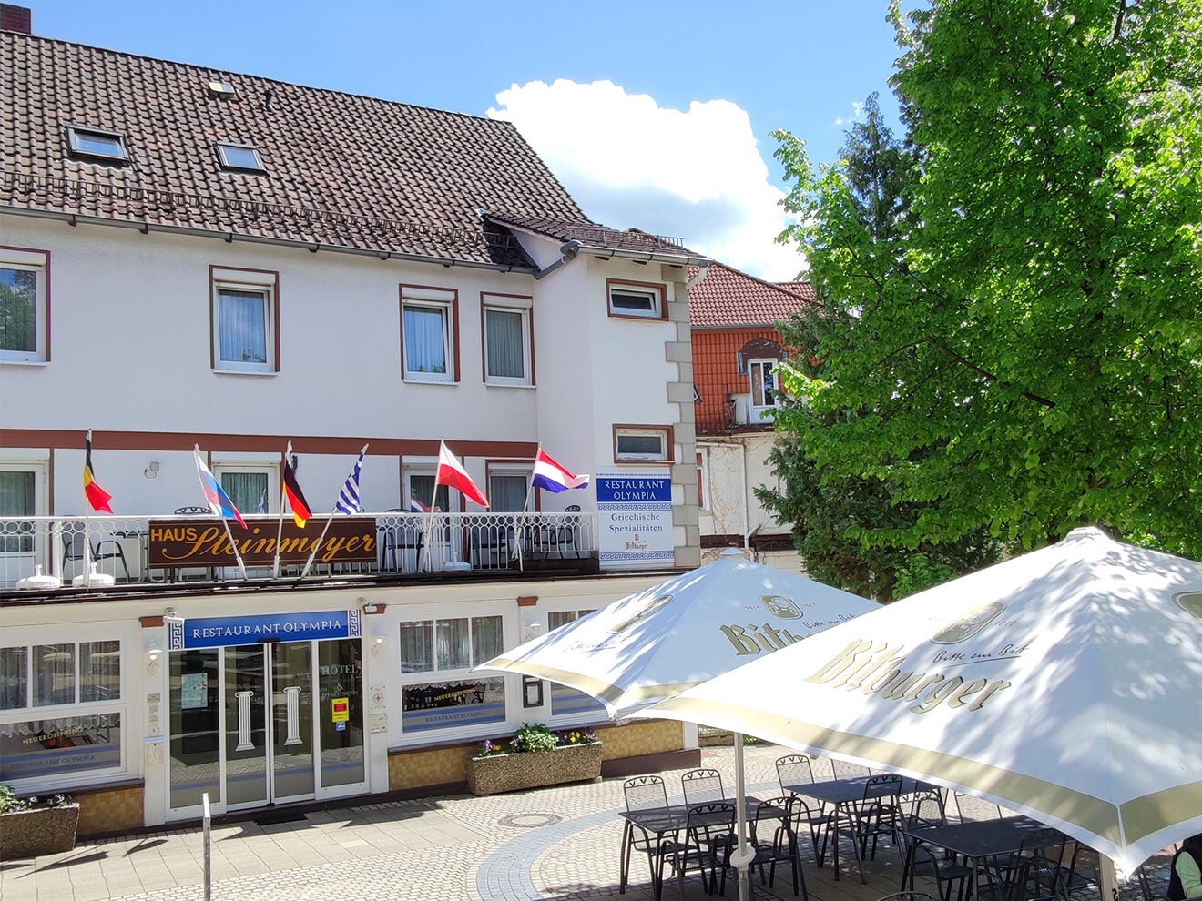 Außenansicht des Restaurants Olympia in Bad Pyrmont